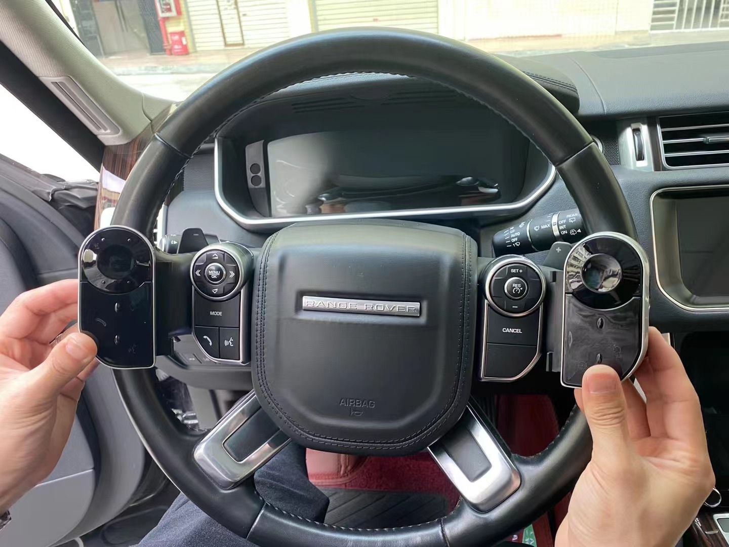 Range Rover Steering Wheel Control Touch Buttons